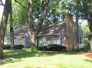 4038 Quainton Rd, Muskegon, MI 49441