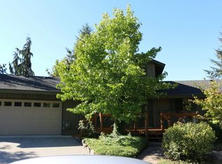 2274 E Hemmi Rd, Bellingham, WA 98226