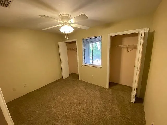 5453 Sombra Del Lago Dr #B — Photo 5