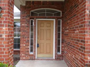 533 Stonewall Ct, Cedar Hill, TX 75104