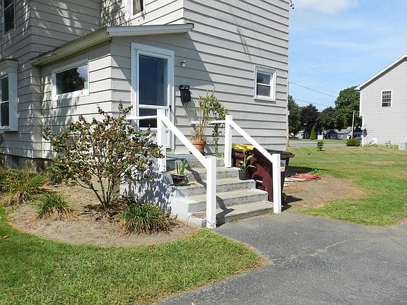 3rd image of 26 North Street