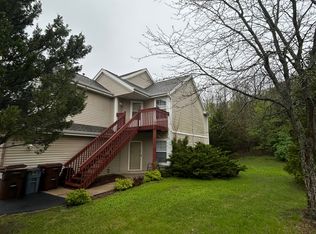 5557-5712 Tall Pines Pkwy #2, Roscoe, IL 61073