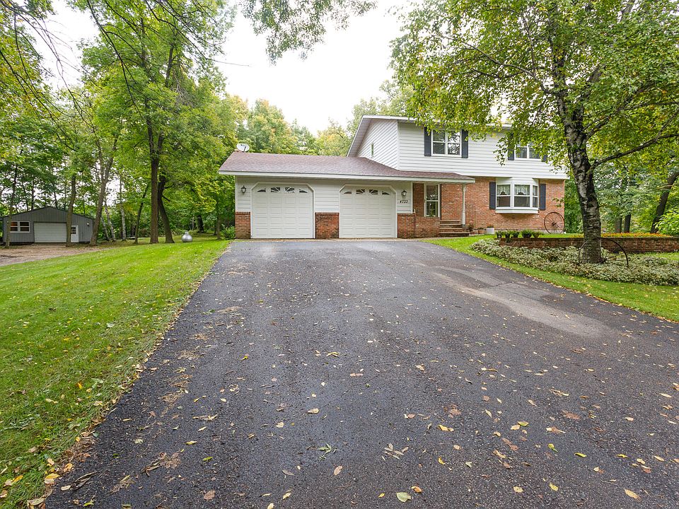 1st image of 4733 N Riverview Dr NE