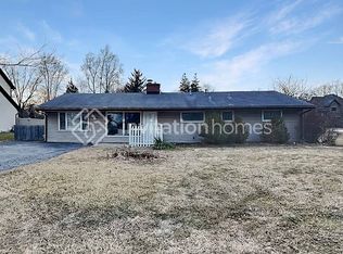 5900 S Brainard Ave, La Grange Highlands, IL