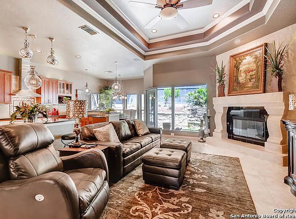 4th image of 1430 Canyon Brk