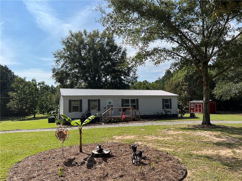 1st image of 1068 Fortville Milledgeville Rd