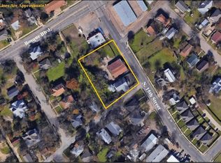 900 N 15th St, Waco, TX 76707