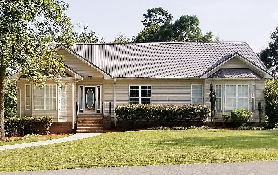 1st image of 130 S Hill Dr