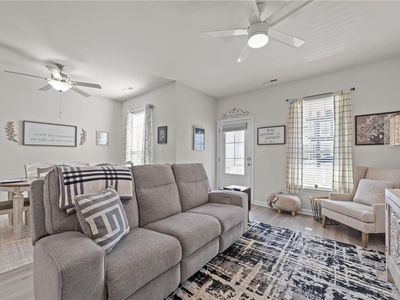 1526 Auckland Ct, Newport News, VA, 23608