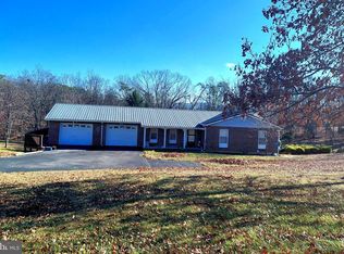 133 Upper Hawk Ridge Rd, Petersburg, WV 26847