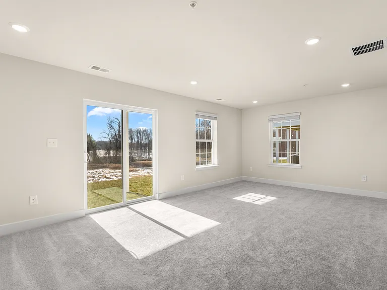 231 Birdie Ct — Photo 36