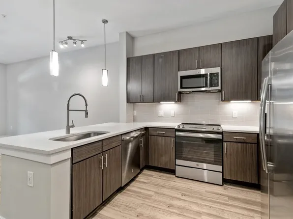 Lantower Weston Corners