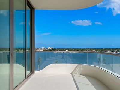 200 Arkona Court #801, West Palm Beach, FL, 33401