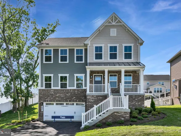 651 Central Ave, Brunswick, MD 21716