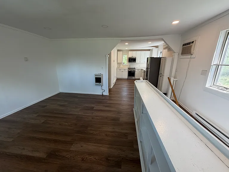 1151 Albany Post Rd — Photo 8
