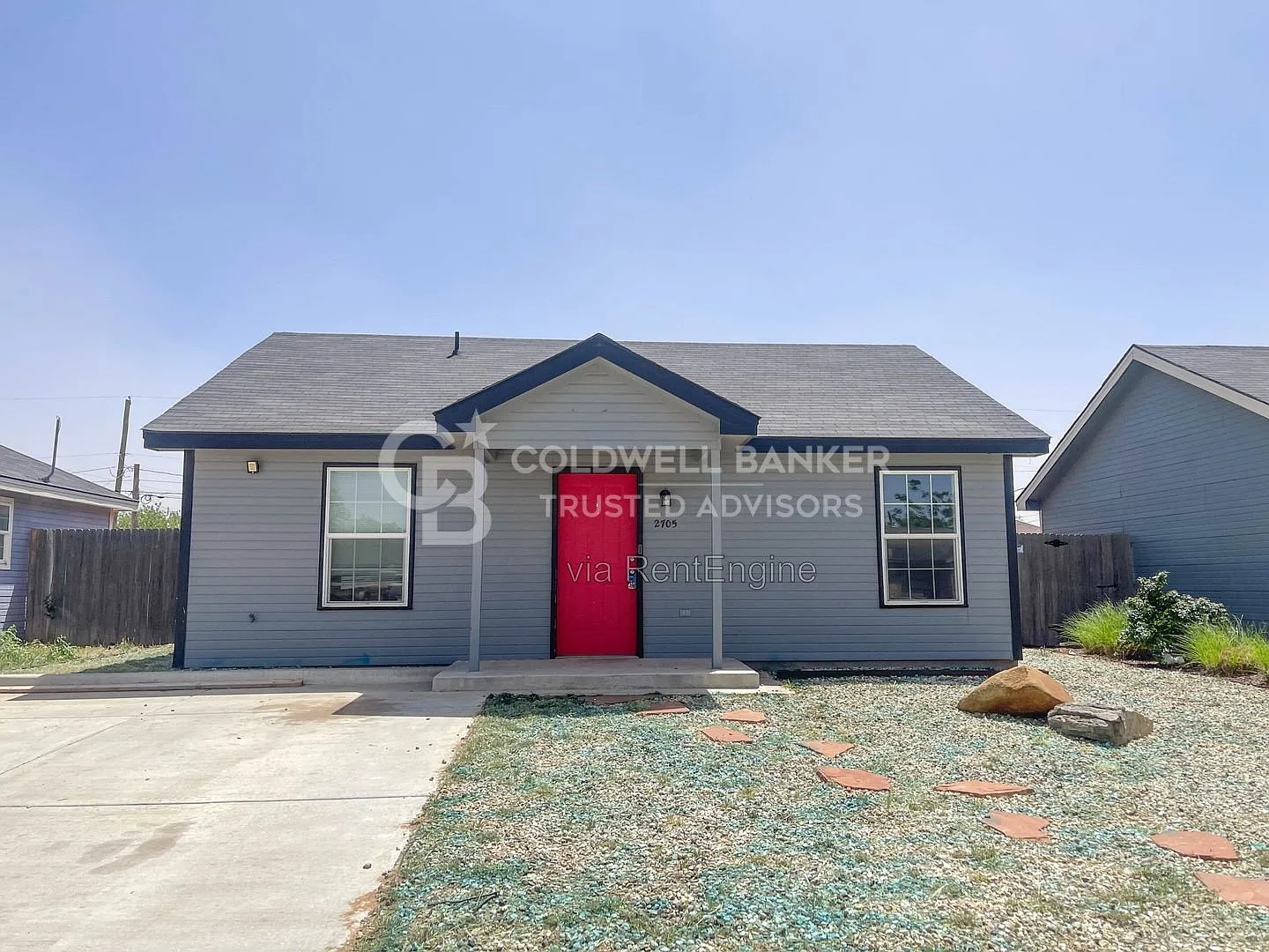 3 bed, 2.0 bath, 1140 sqft, $1,050 — Photo 1