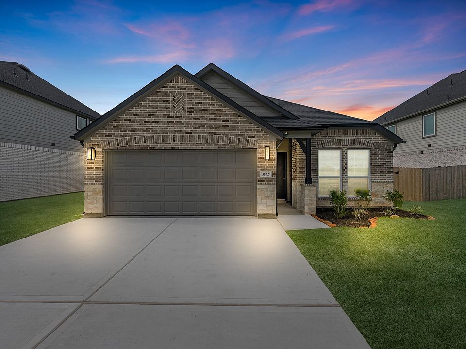 1st image of 3102 Spitfire Dr