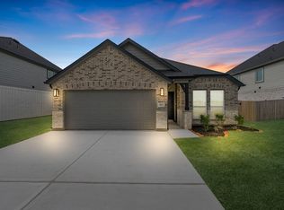 3102 Spitfire Dr, Rosenberg, TX 77471