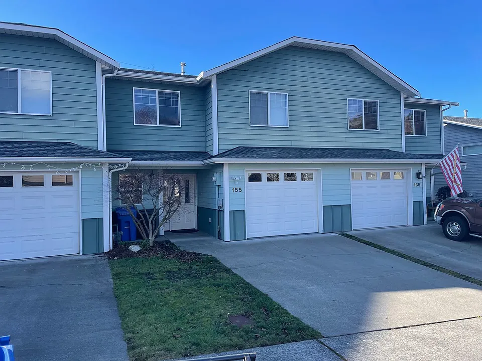 155 NE Melrose Dr