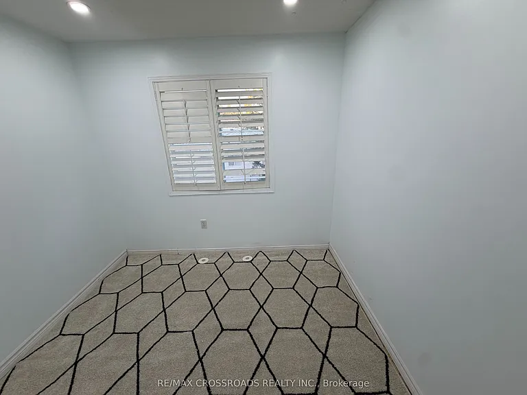 1547 Hummingbird Ct — Photo 18