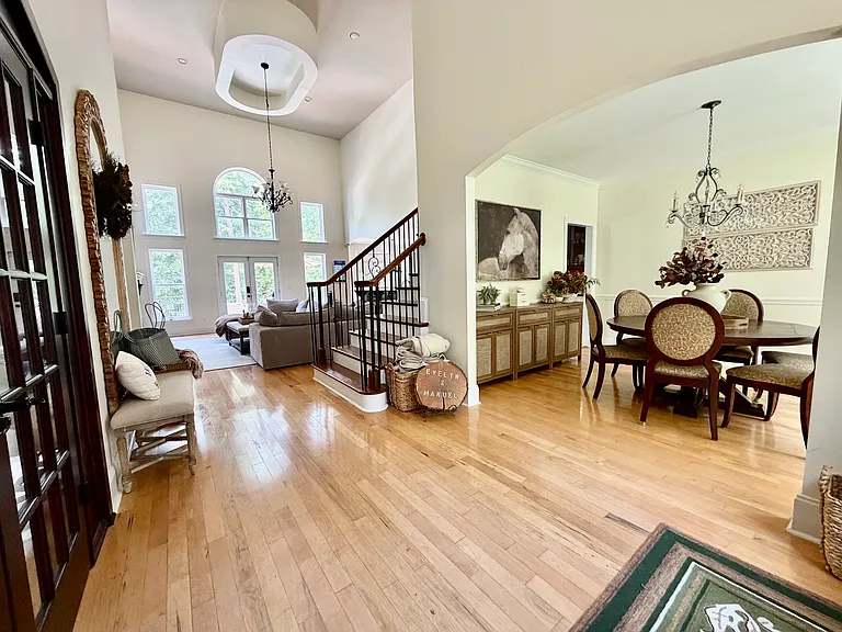 617 Lakeview Landing Rd — Photo 3