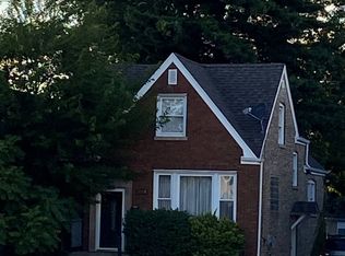 7226 39th St, Lyons, IL 60534