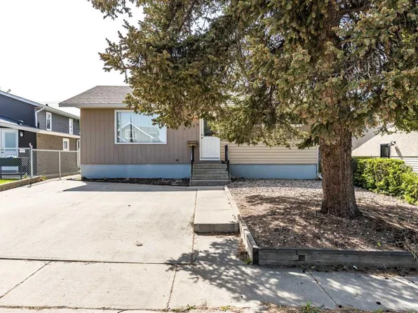 1930 E 16th Ave SE, Medicine Hat, AB T1A 3T3
