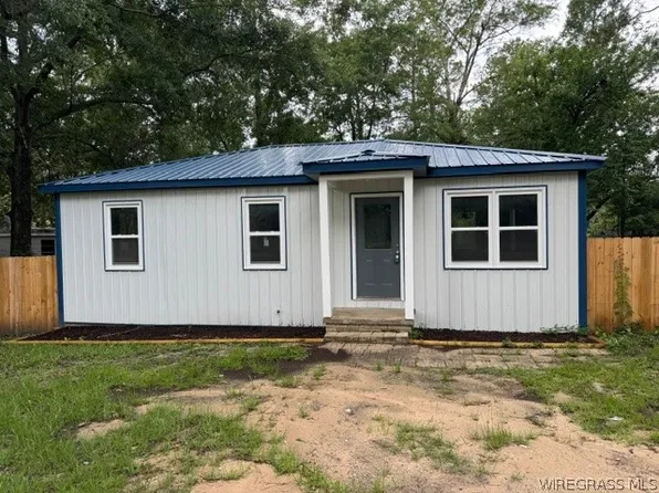 764 3rd Ave, Dothan, AL 36301