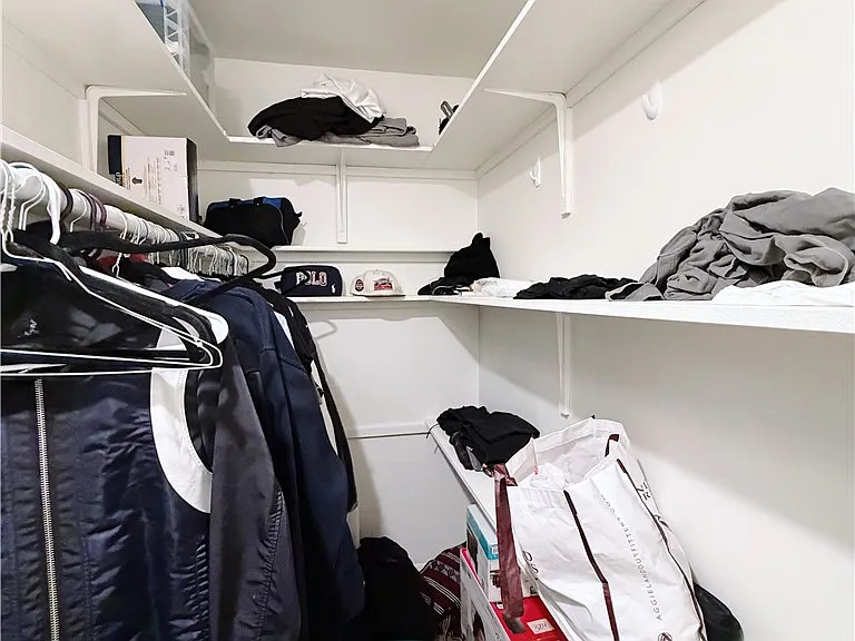 1118 S Dexter Dr — Photo 13