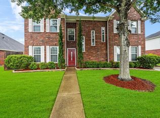 2116 Westminister St, Pearland, TX 77581