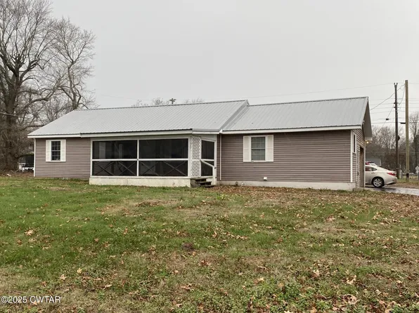 268 W Main St, Hornbeak, TN 38232