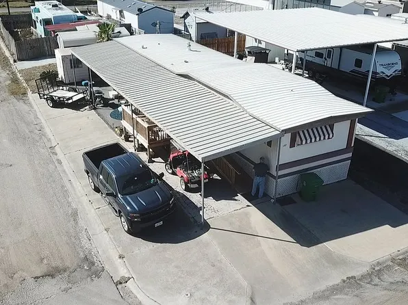 157 Stone St, Aransas Pass, TX 78336