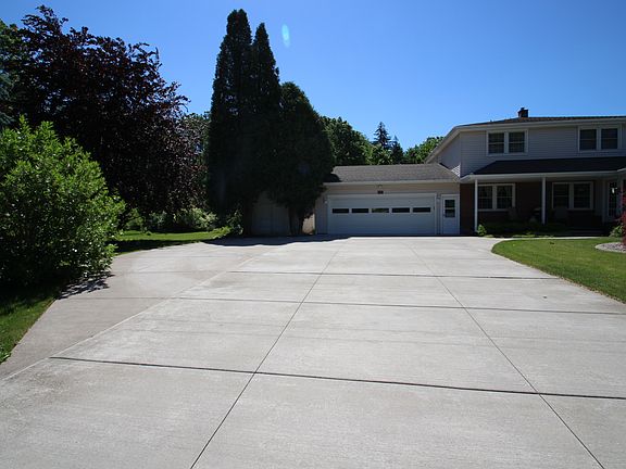 4th image of 1294 Marvin Dr