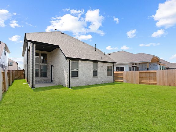 3rd image of 15806 Perthsire Lock Dr