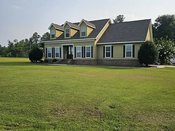 6239 Emma Kathryn Dr, Blackshear, GA 31516
