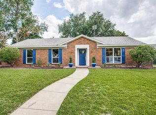 911 Sandalwood Ave, Richardson, TX 75080
