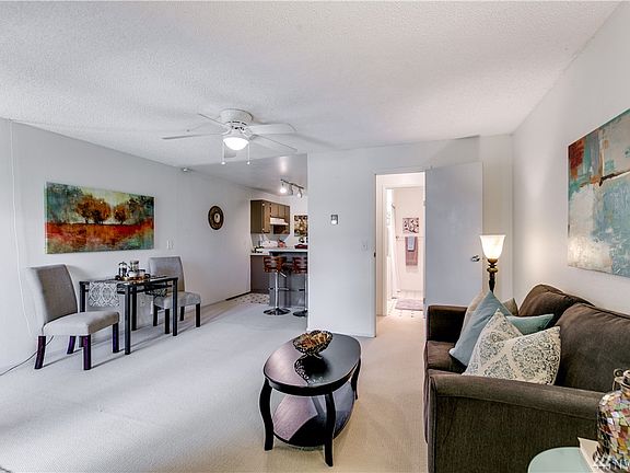 3rd image of 6640 137th Ave NE #458