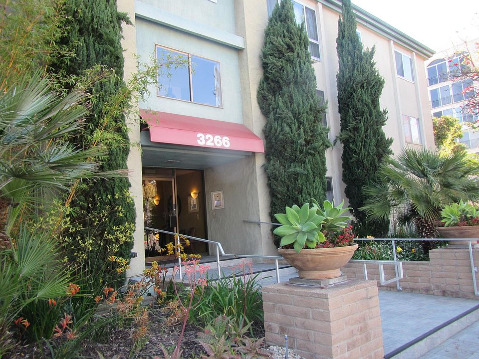 1st image of 3266 1st Ave