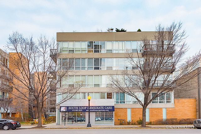 1st image of 1430 S Michigan Ave APT 507