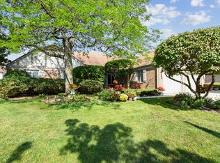 1430 Juli Lyn Ln, Northbrook, IL 60062