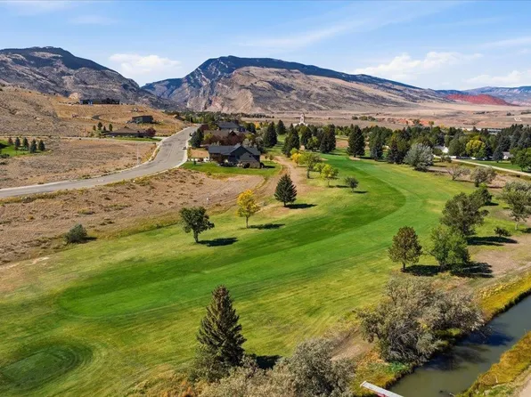 719 & 725 Olive Glenn Dr #30 & 31, Cody, WY 82414