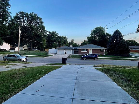 5th image of 2100 N 56th St