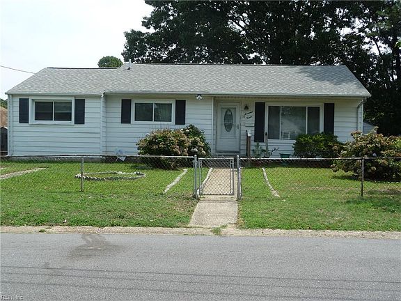 2nd image of 1712 Birchwood Rd