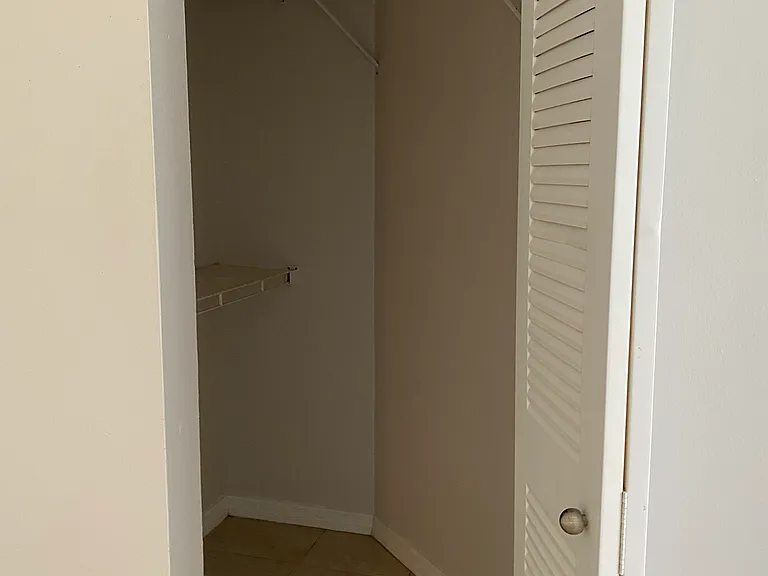 3958 Atrium Dr — Photo 50