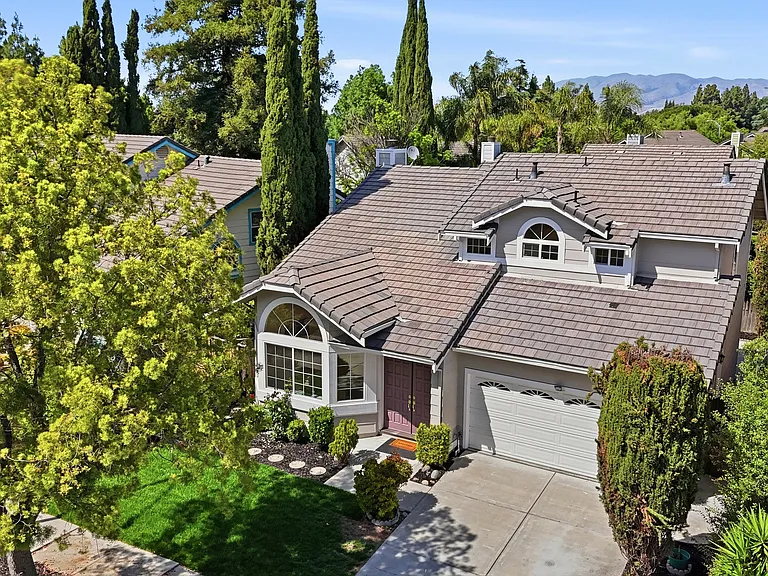 1290 Notting Hill Dr — Photo 27