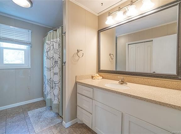 5th image of 2977 Woodwind Dr