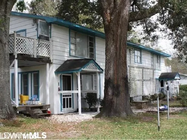 9330 Pinewood Ave, Elberta, AL 36530