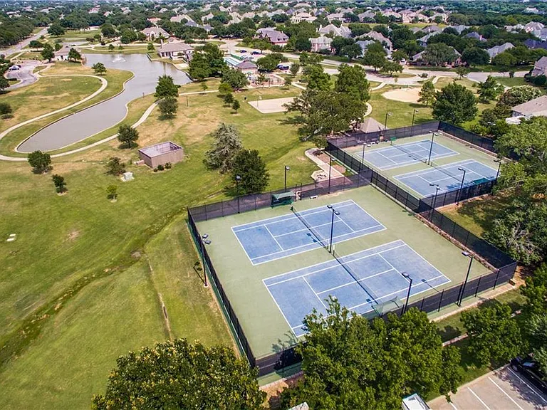 360 Highland Oaks Cir — Photo 47