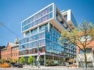 560 King St W #310, Toronto, ON M5V0L5