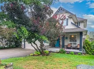 46034 Sherwood Dr #1A, Chilliwack, BC V2R5R2